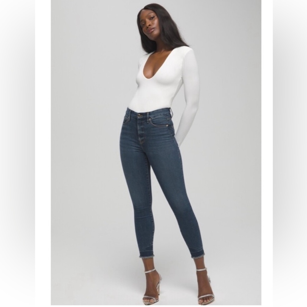 Good American Good Waist Crop Fray Hem Denim Jeans Size 2 / 26